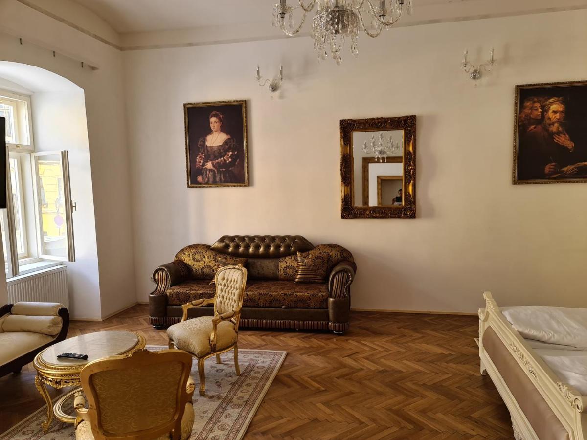 Apartmany Svaeta Barborka Банска-Штьявница Экстерьер фото